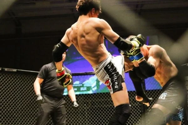 UFC格斗之夜宋亚东激战彼得严 中国力量冲击雏量级前五关键战